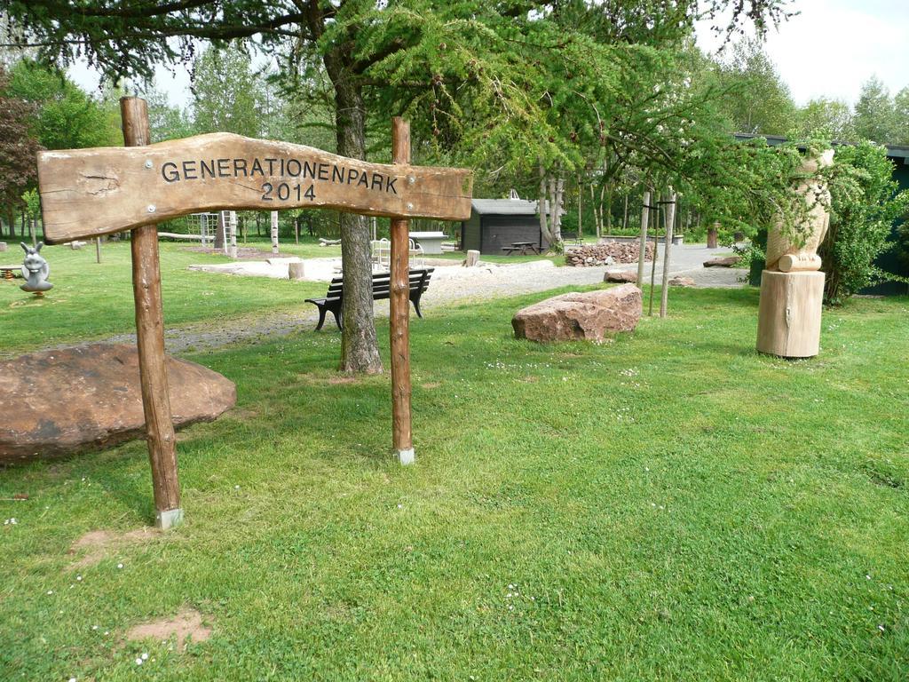Ferienhaus Kruk Hergarten Buitenkant foto